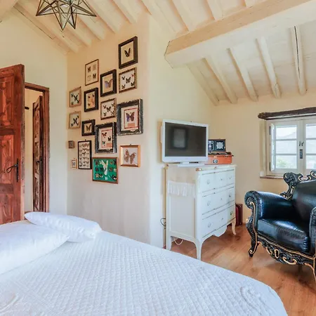 Villa Borbone In Pieve S. Stefano, Lucca